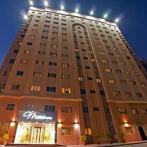 Monroe Hotel & Suites